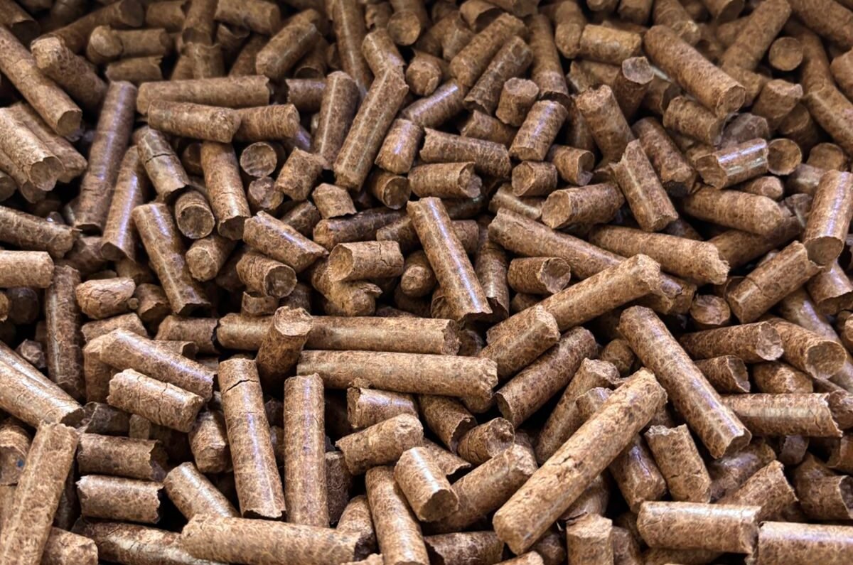 Produksi Pelet Kayu / Wood Pellets